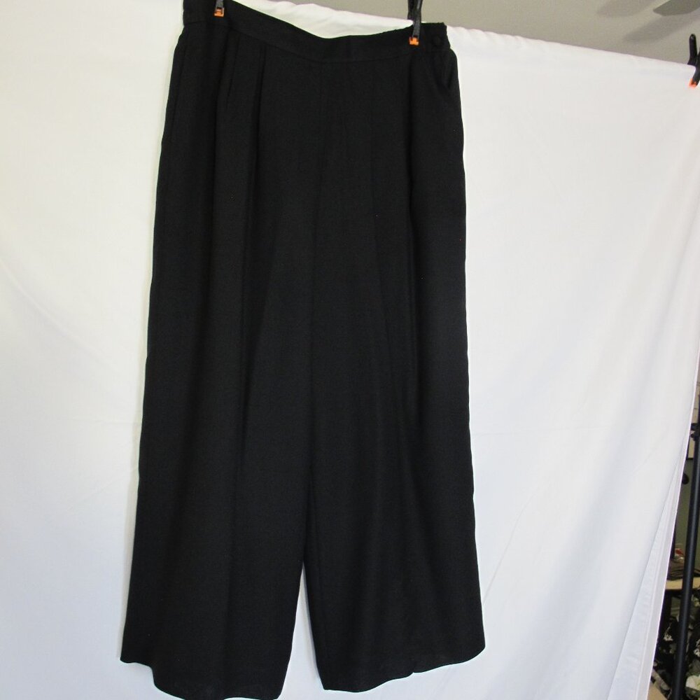 Brownstone studio black crepe pants  18